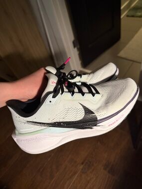 Nike Pegasus 41 hyper pink